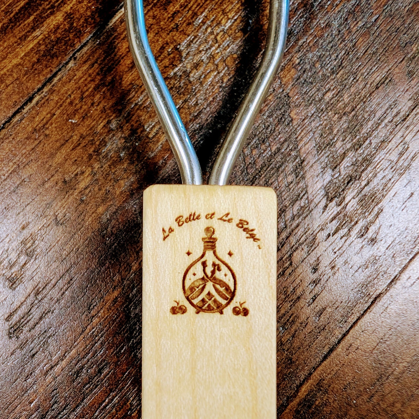 Liège waffle pick: Essential for flawless handling and cooking in the waffle iron!
